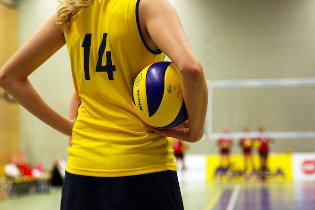 Is It Safe to Play Volleyball While Pregnant?